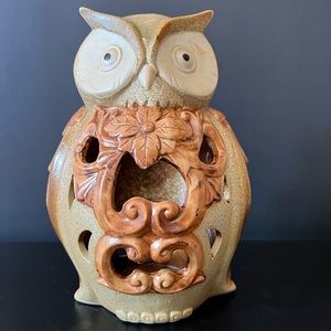 Large Ceramic Owl Tea Light Holder.